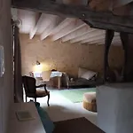 Petit Est - Eco In Large Private Garden Near Saint-emilion * Blasimon