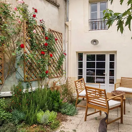 Holiday home Petit Est - Eco In Large Private Garden Near Saint-emilion Blasimon