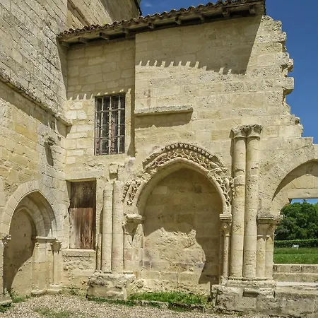 Holiday home Petit Est - Eco In Large Private Garden Near Saint-emilion