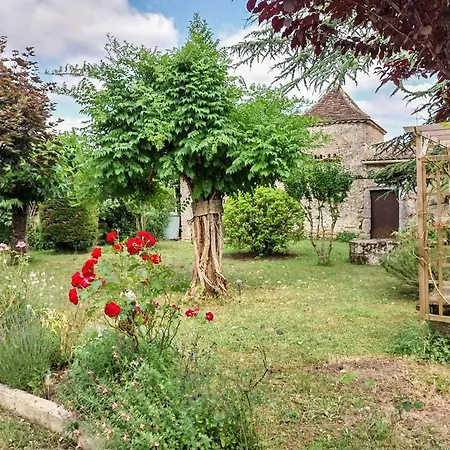 Holiday home Petit Est - Eco In Large Private Garden Near Saint-emilion *