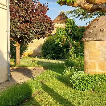 Petit Est - Eco In Large Private Garden Near Saint-emilion