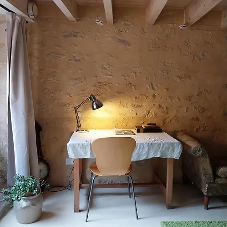 Petit Est - Eco In Large Private Garden Near Saint-emilion Tatil Evi