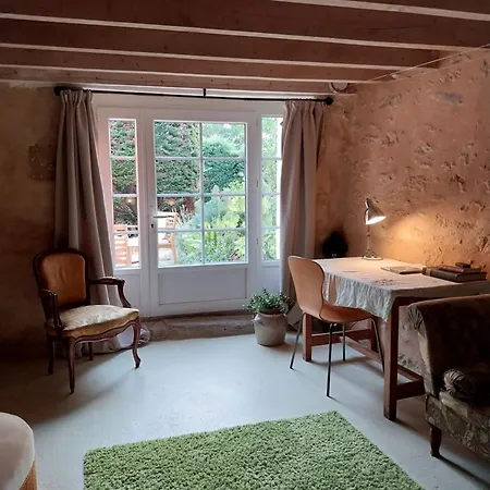Petit Est - Eco In Large Private Garden Near Saint-emilion Nyaraló Blasimon