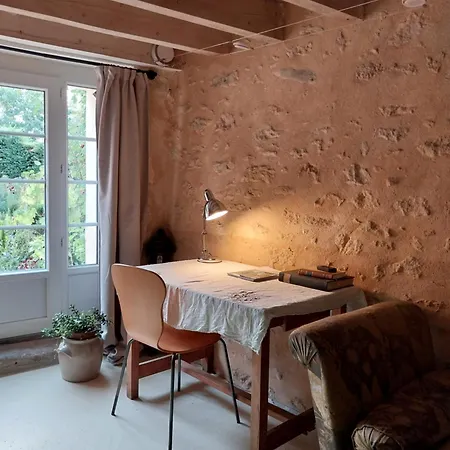Nyaraló Petit Est - Eco In Large Private Garden Near Saint-emilion Blasimon