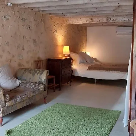 Petit Est - Eco In Large Private Garden Near Saint-emilion