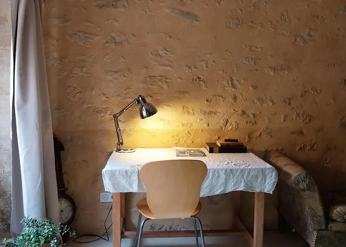 Petit Est - Eco In Large Private Garden Near Saint-emilion Hébergement de vacances